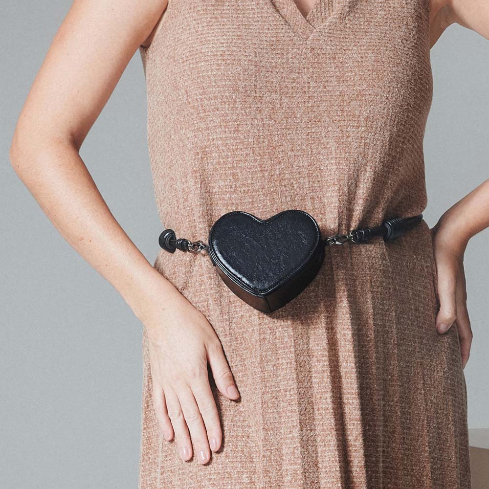 Bolsa Micro Coração Lovers Preto