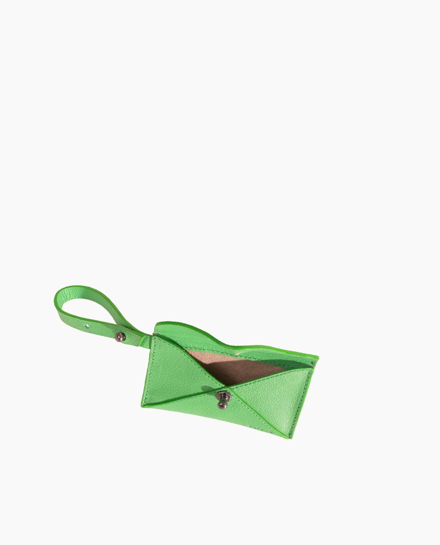 CHAVEIRO CHARM ENVELOPE VERDE GRASS | Soleah