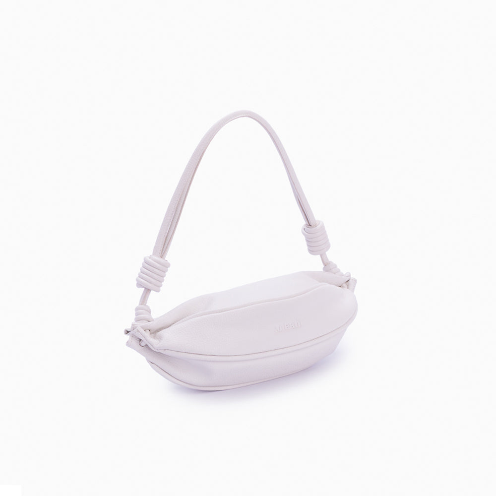 Bolsa de couro feminina Off White estilo pochete, marca Soleah, posição da bolsa lateral com alça ajustável
