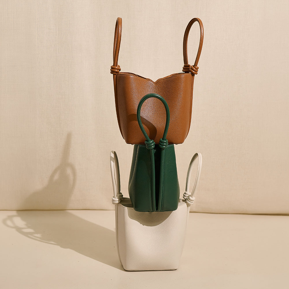 Bolsas de couro da nova coleção Loop da Soleah com todos os modelos da Bolsa Bucket