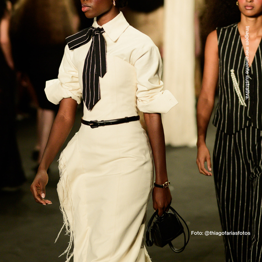 Micro Bolsa Paseo Soleah Preto