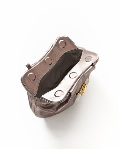 Bolsa Clutch Aurum Soleah + Maria Dolores Ônix