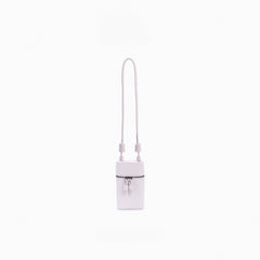 Estojo Loop Soleah em couro off white: estojo compacto, com formato retangular e alça curta para transporte; vista frontal com a alça curta visível, destacando o formato compacto e o acabamento externo.