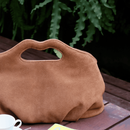 Bolsa Maxi Clutch Camurça Soul Caramelo