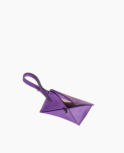 CHAVEIRO CHARM ENVELOPE ROXO COSMOPOLITAN | Soleah